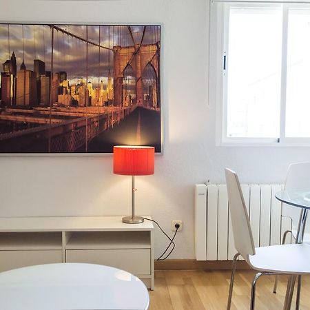 For You Rentals Reina Sofia Apartment Temporal Df21 マドリード エクステリア 写真