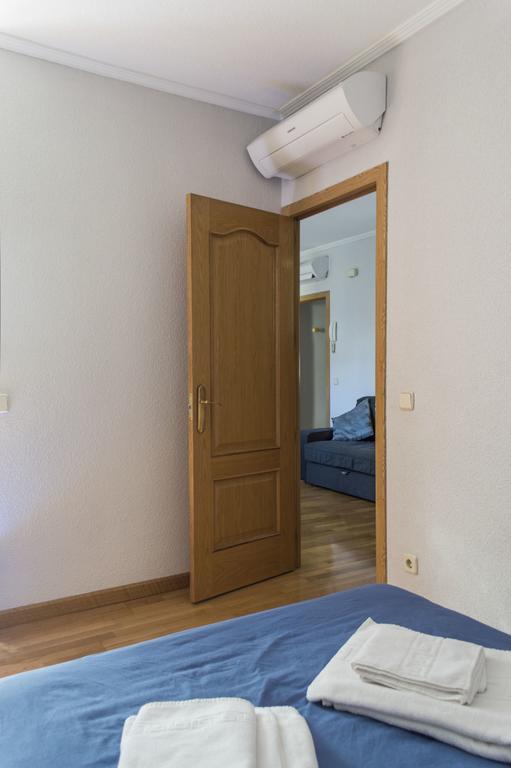 For You Rentals Reina Sofia Apartment Temporal Df21 マドリード エクステリア 写真