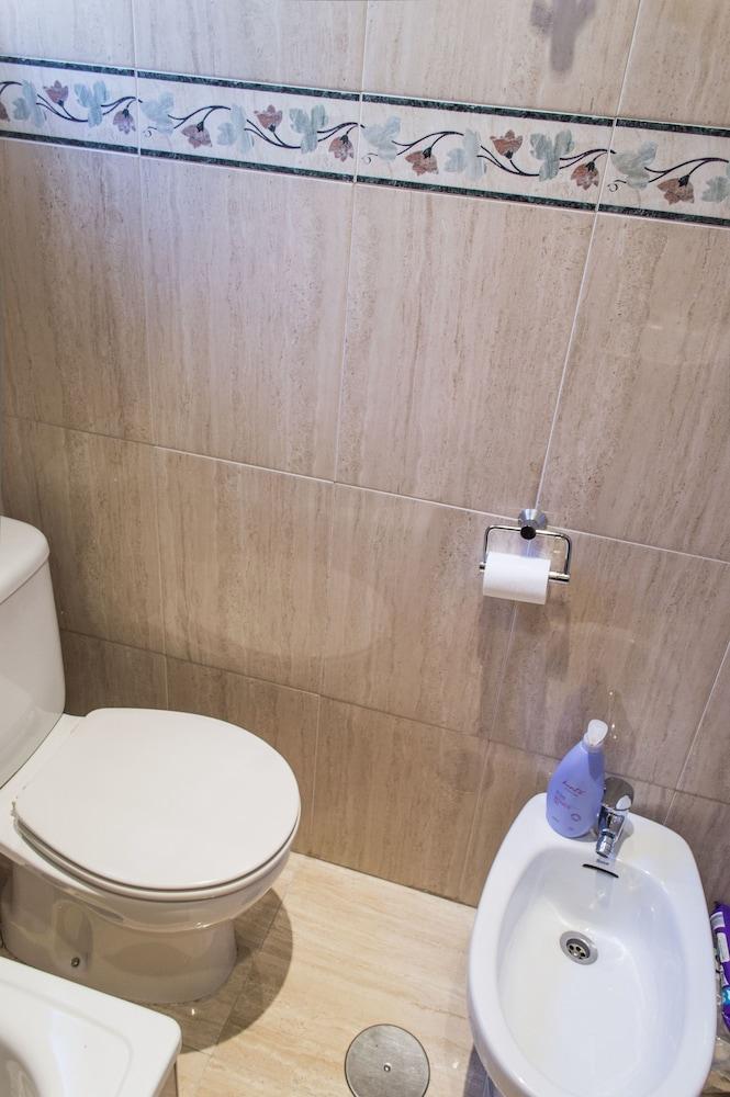 For You Rentals Reina Sofia Apartment Temporal Df21 マドリード エクステリア 写真